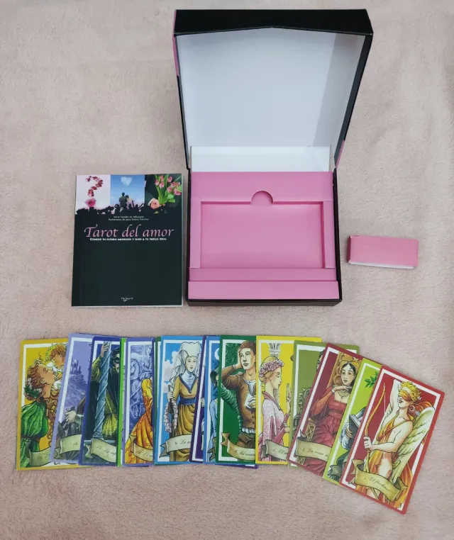 Tarot del Amor - De Vecchi / 2011