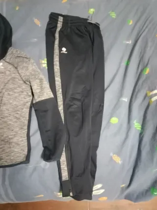 Conjunto deportivo chaqueta y pantalón 12 años