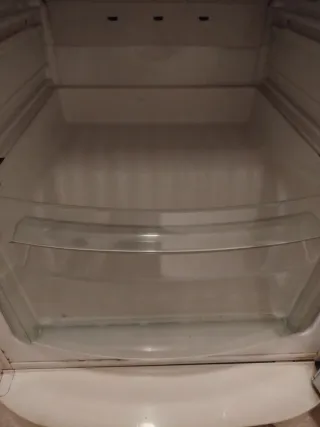Bandejas y complementos nevera Electrolux