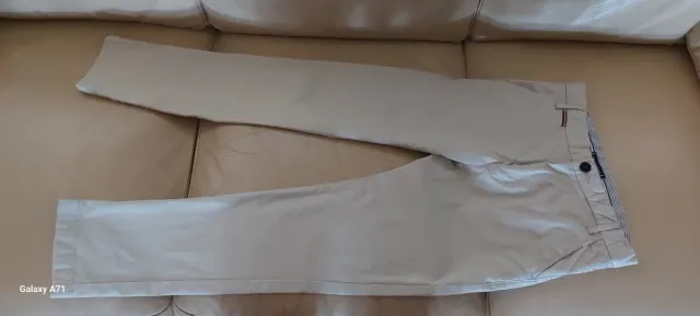 Tommy Hilfiger T-shirt e Pantalone