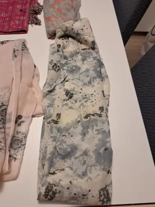 Set di 8 foulard e sciarpe da donna