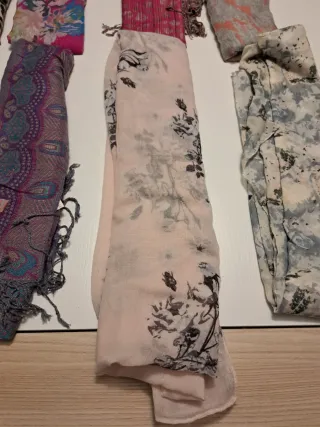 Set di 8 foulard e sciarpe da donna
