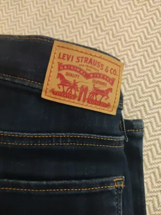 Vaqueros Mujer Levi's Rectos Etiqueta Roja