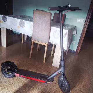 Patinete Eléctrico (Marca Xiaomi)