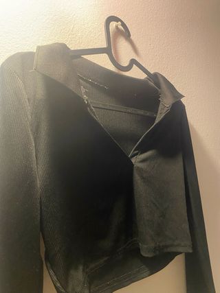 Top negro manga larga