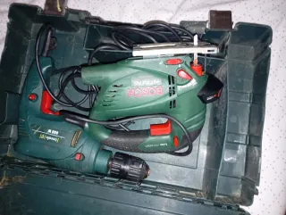 Sierra de calar Bosch PST 700 PEL +Taladro Cansel