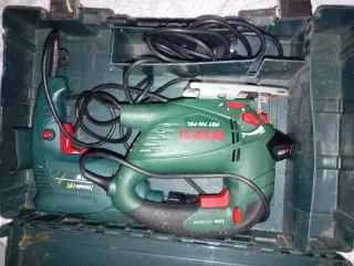 Sierra de calar Bosch PST 700 PEL +Taladro Cansel