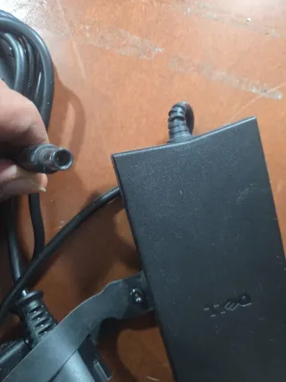 Cargador Dell Portátil