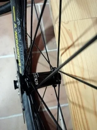 Juego Ruedas Industry Nine Ultralite 235