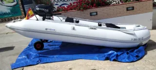 Barco de pesca y recreo