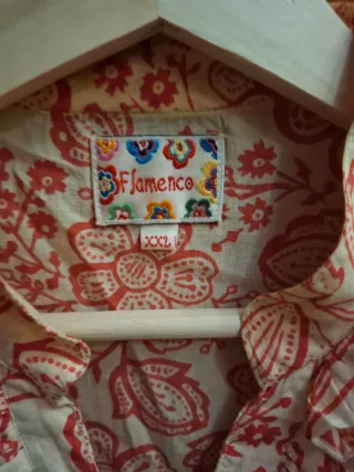 Blusa Flamenco floral roja y beige