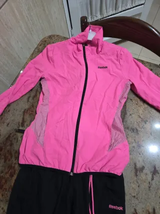 Conjunto deportivo Reebok mujer