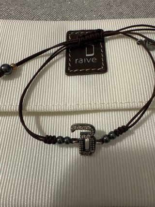 Pulsera Raive con charm letra 3