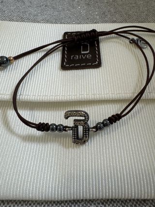 Pulsera Raive con charm letra 3