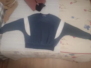 Sudadera Beige,azul,rosaTalla M