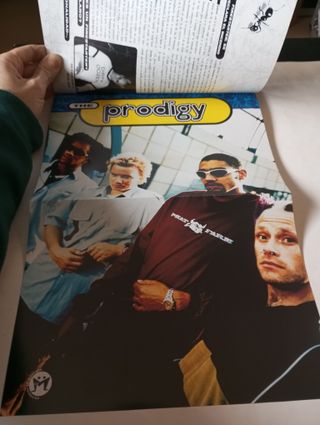The Prodigy - Revista colección imagenes de Rock