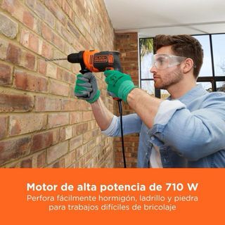 Taladro Percutor BLACK+DECKER 710W con Maletín