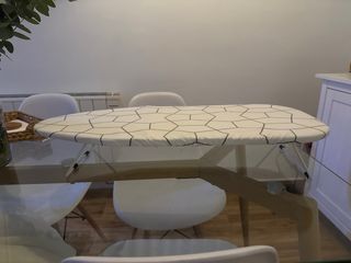 Plancha Taurus + tabla planchar ikea