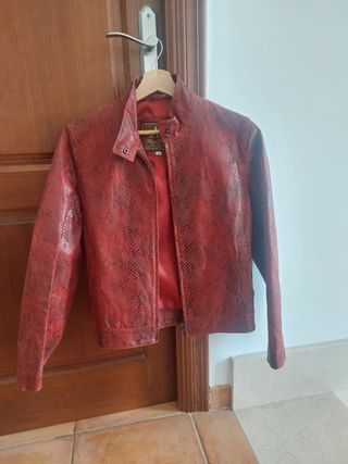 Chaqueta Cuero Roja Talla M