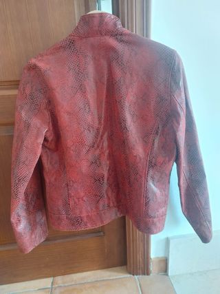 Chaqueta Cuero Roja Talla M
