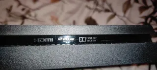 PS4 Slim 1TB Negra + Accesorios