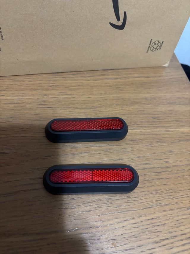 Reflectores,cubierta de rueda...para patinete