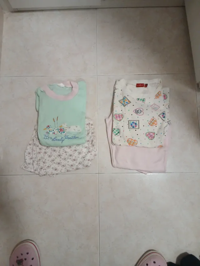 Lote 2 pijamas invierno 11-12 años