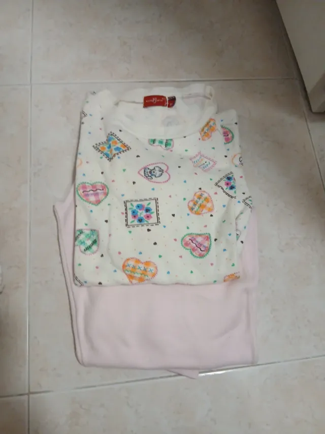 Lote 2 pijamas invierno 11-12 años