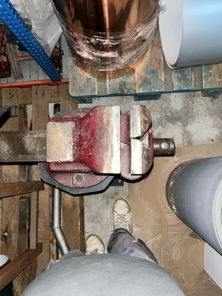 Tornillo de herrero antiguo