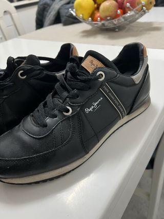 Sapatilhas Pepe Jeans Pretas e Prateadas