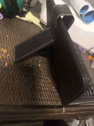 Funda con teclado para móvil de cualquier tamaño