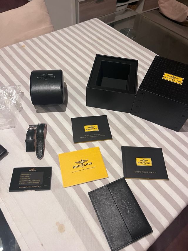 Breitling Manuales y Tarjetero Negro