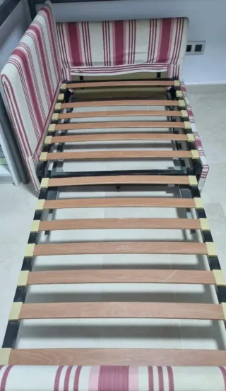 Sofá Cama Tapizado Rayas