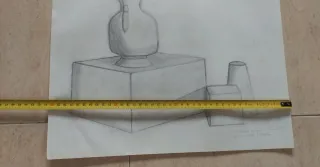 Dibujo a lápiz antiguo con anotaciones
