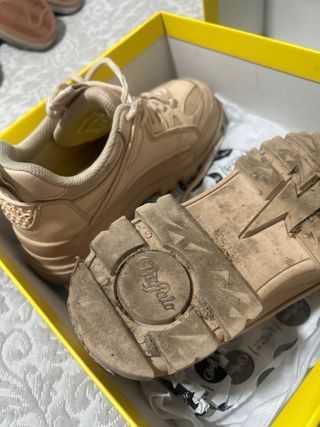 Zapatillas Buffalo beige con plataforma