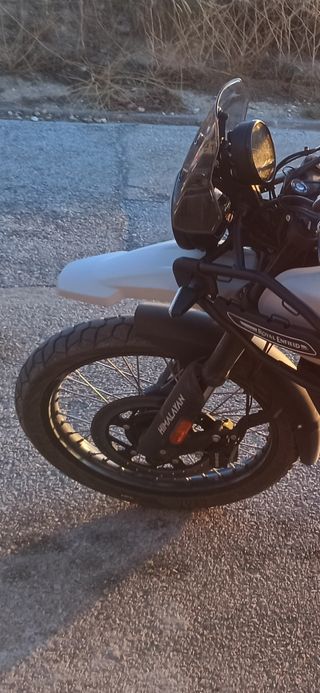 Neumáticos Royal Enfield Himalayan