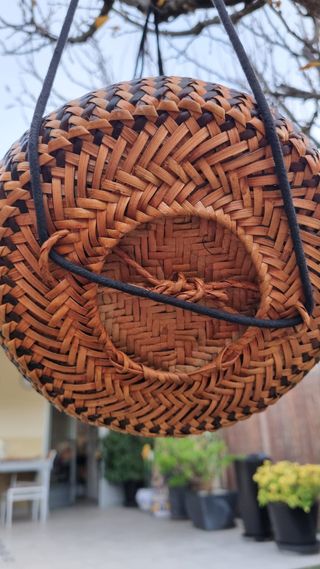 Mochila campera y playera tejida