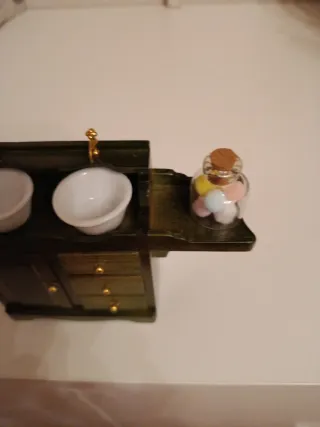 Oferta Mueble baño casa muñecas doble seno