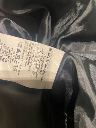 Vestido negro Fórmula Joven