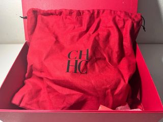 Bolso Carolina Herrera (CH) Insignia Negro Dorado