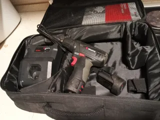 Taladro a batería Würth con cargador