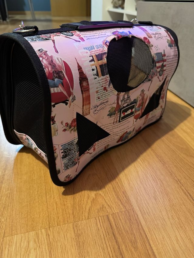 Porta mascotas diseño Londres/París