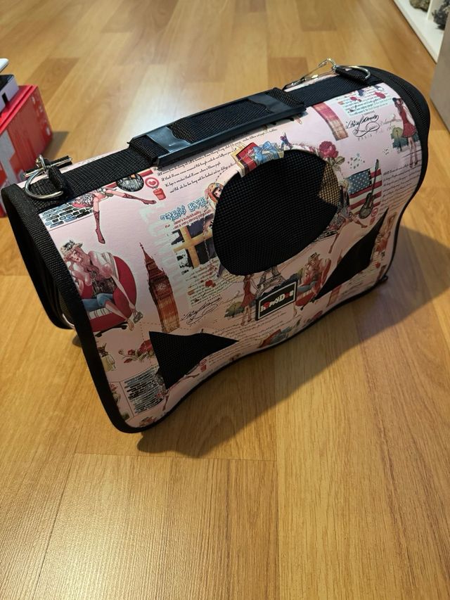 Porta mascotas diseño Londres/París