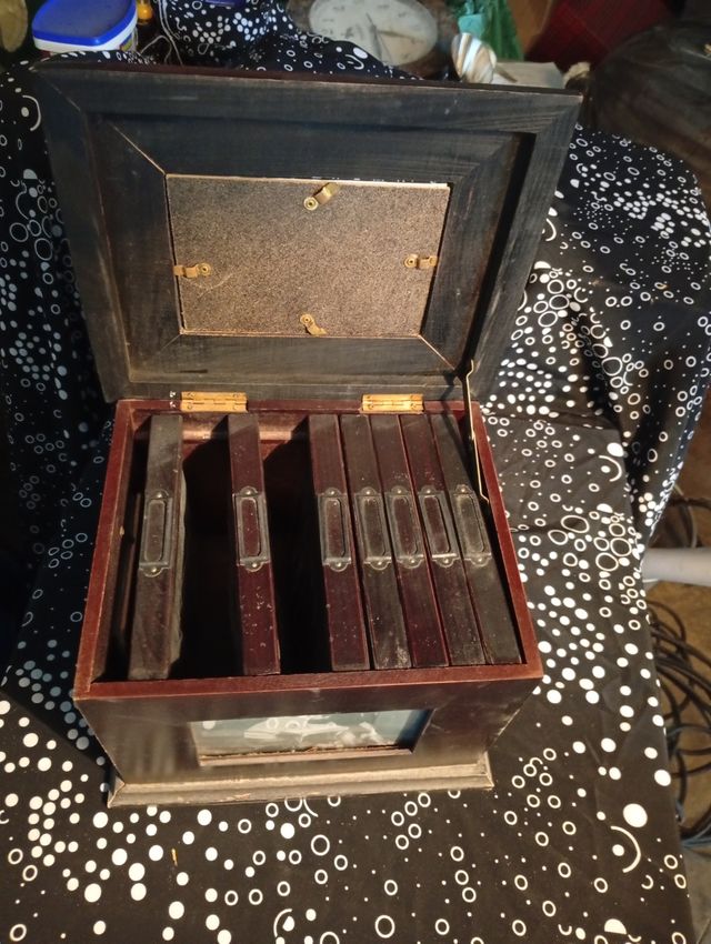 Caja porta fotos vintage madera
