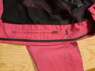 Cortavientos Crivit fucsia