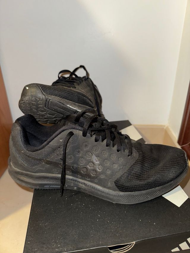 Nike Downshifter 7 Zapatillas Negras