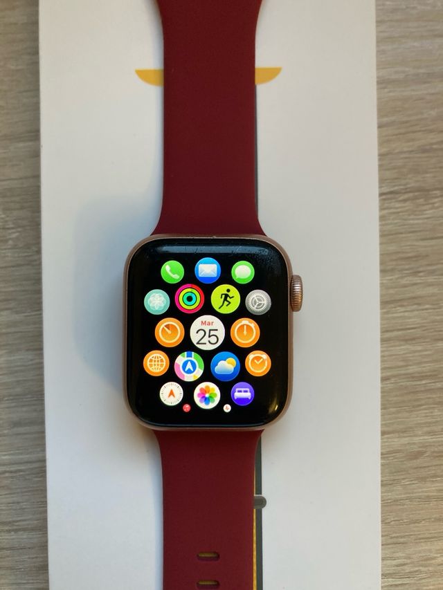 Apple Watch Series 6 40mm GPS