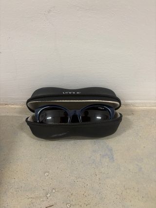 Gafas de sol Vogue azules y marrones