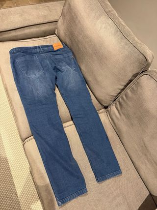 Pantalón vaquero moto