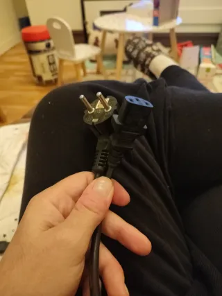 Cable alimentación PC/Portátil